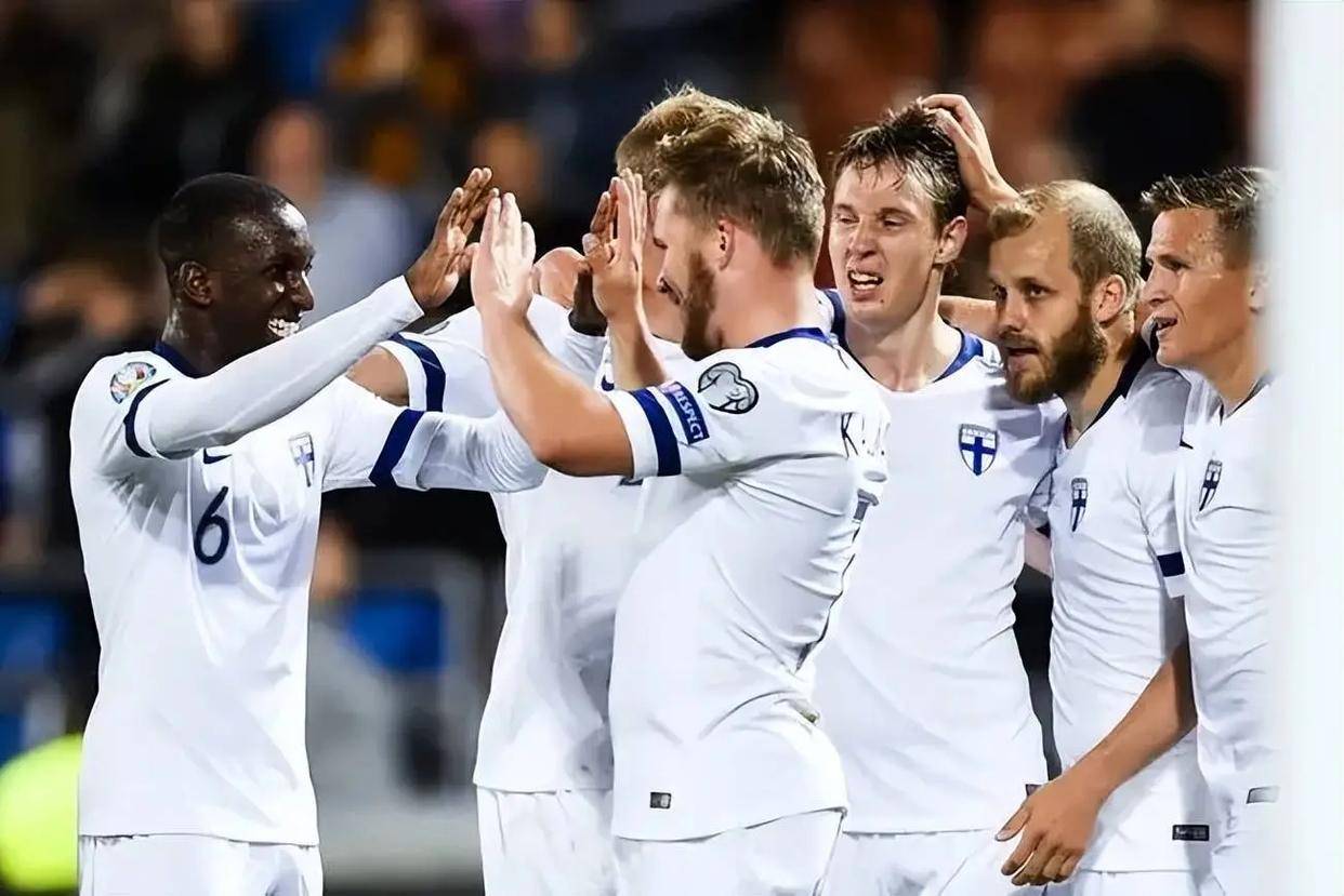 斯洛伐克战胜匈牙利，闯入淘汰赛轮次(斯洛伐克战胜匈牙利,闯入淘汰赛轮次了吗)